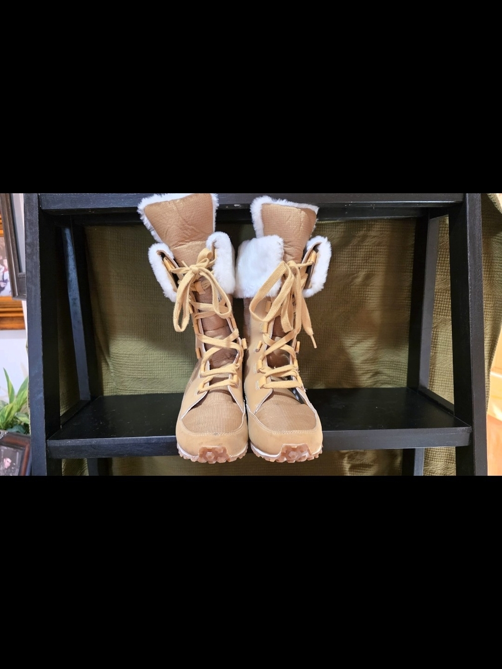 Timberland Wheat Brown Faux-Fur Lace-Up Winter Boots